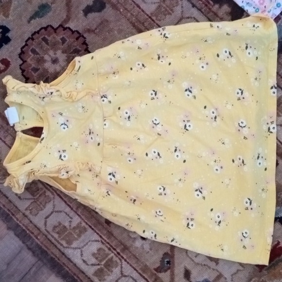 Bundle of 2 baby girl cute little dresses 6-12M - Picture 3 of 15